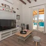 In - Miljevci Hébergement de vacances