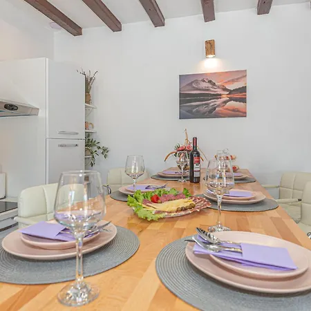 בית נופש In - Miljevci