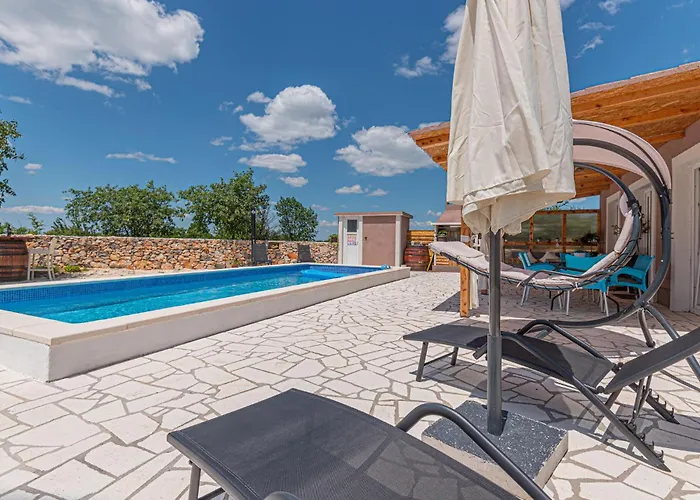 Vikendica In - Miljevci