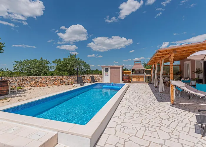 In - Miljevci Vikendica *